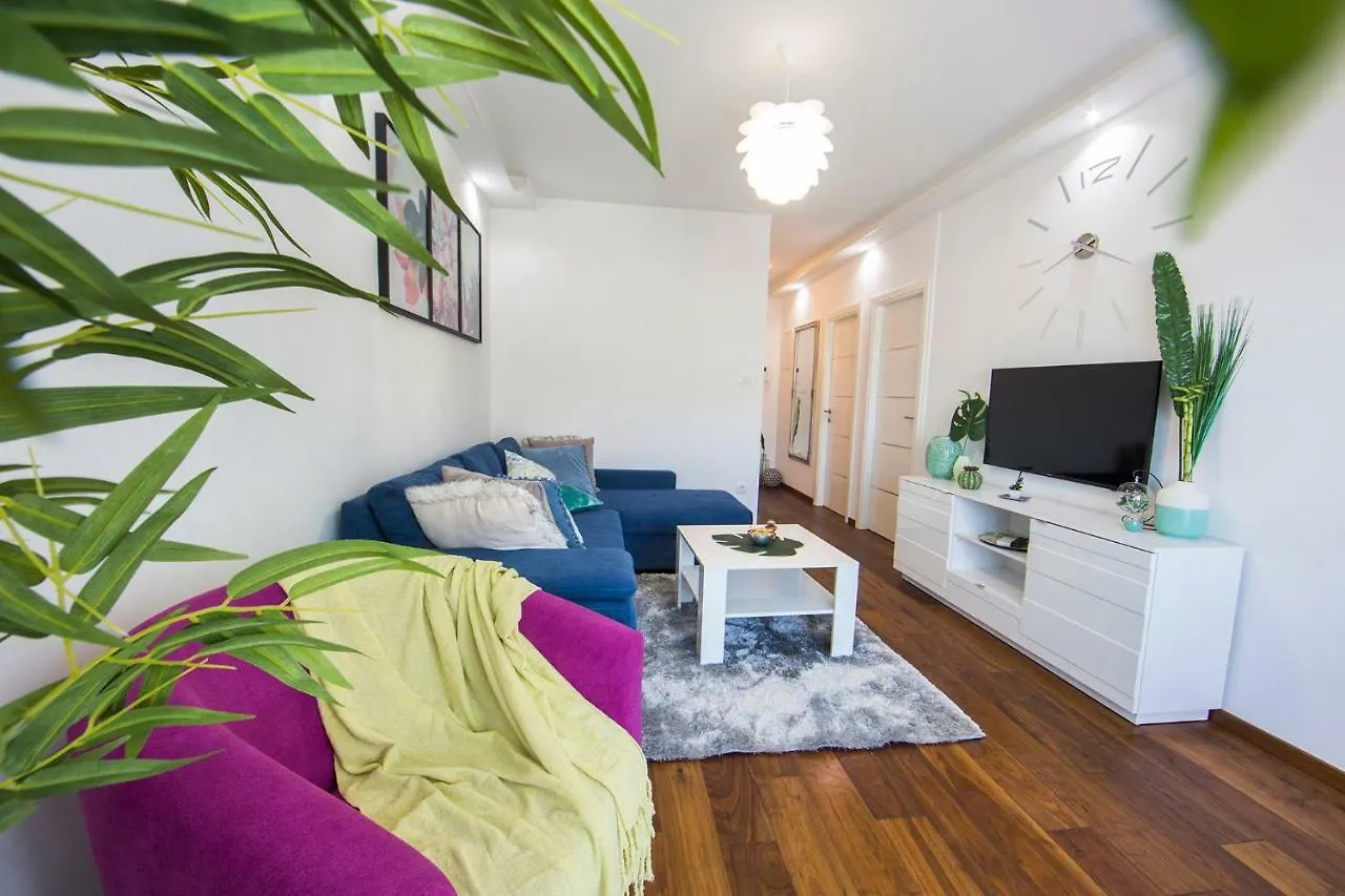 Apartment Tina Split